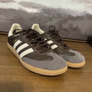 Adidas Samba Shoes - Brown and Cream